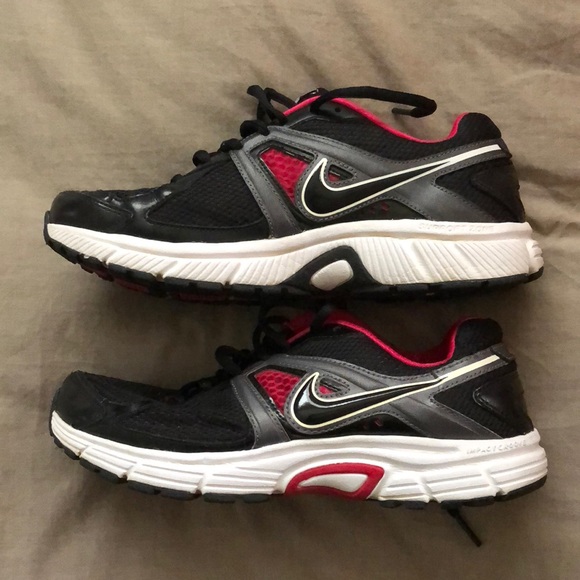 nike running impact groove